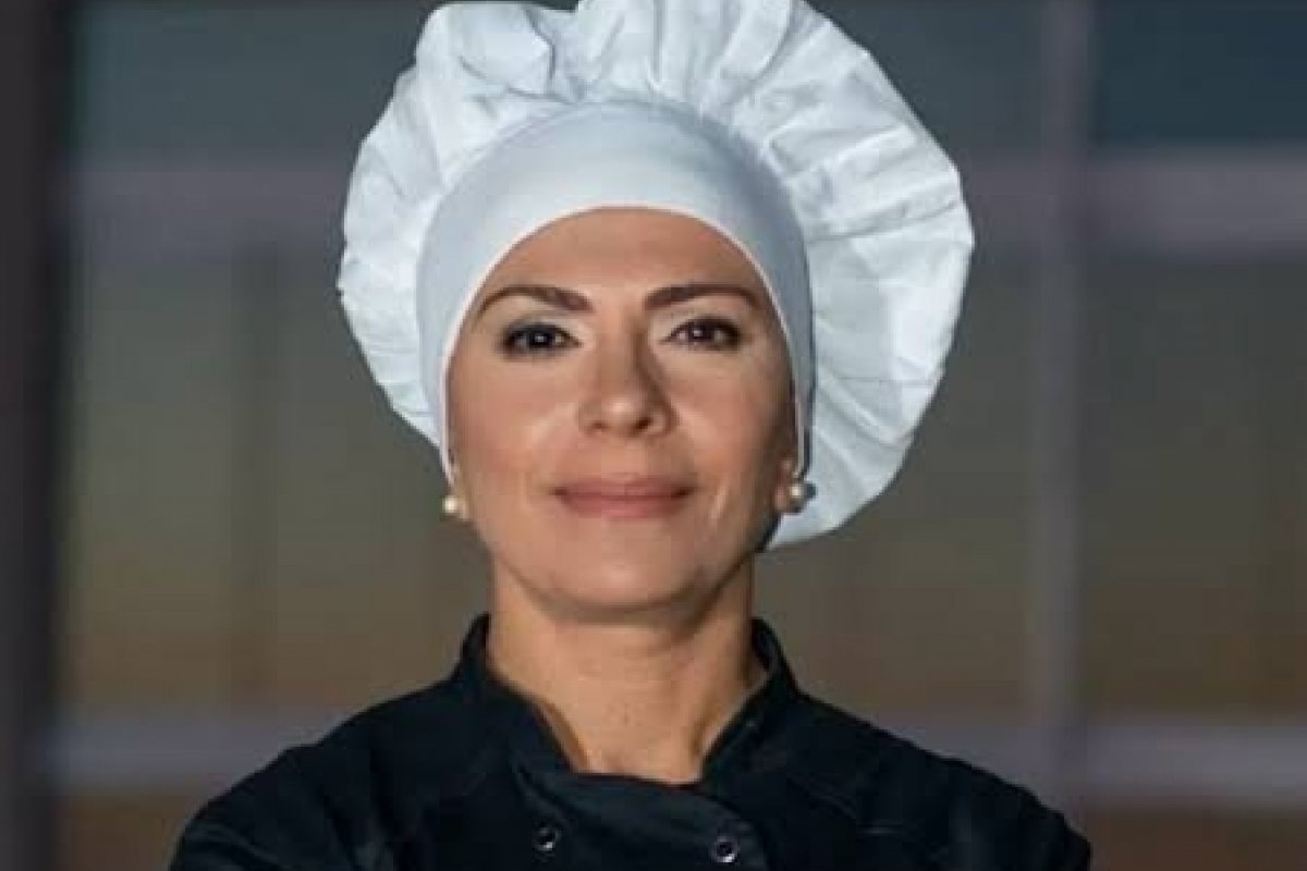 [Chef Andréa Ribeiro cria sobremesa em homenagem às mães em parceria com novo chef confeiteiro do Restaurante Mistura!]